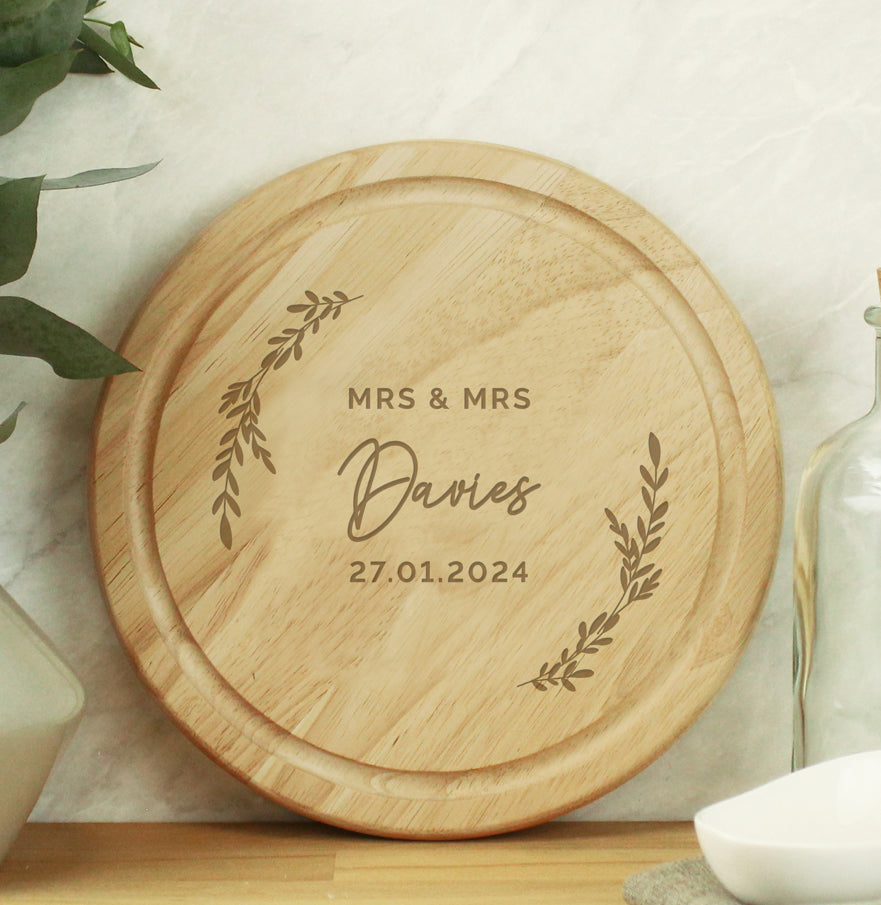 Personalised Laurel Round Wooden Chopping Board